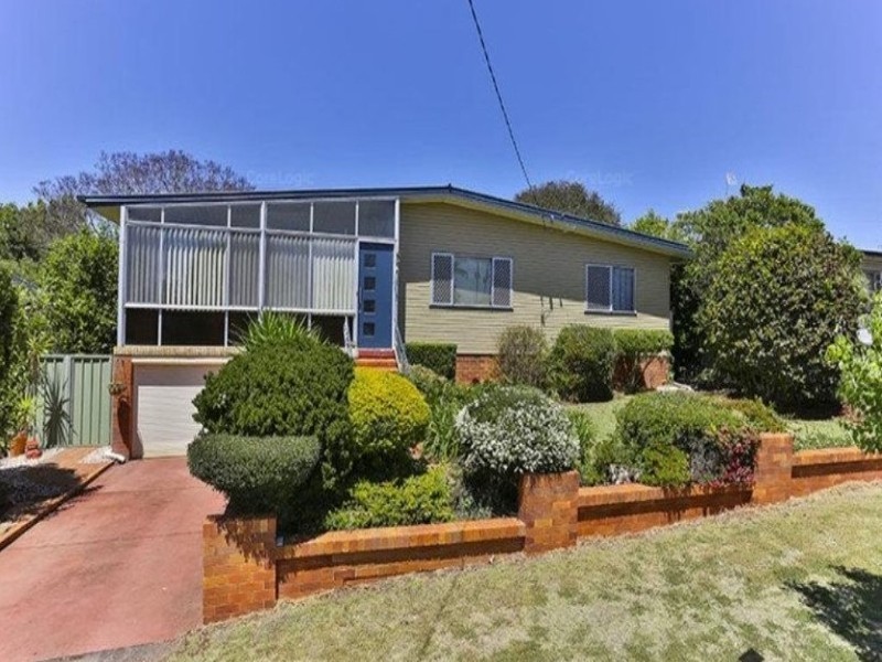 12 McNamara Street, Centenary Heights QLD 4350