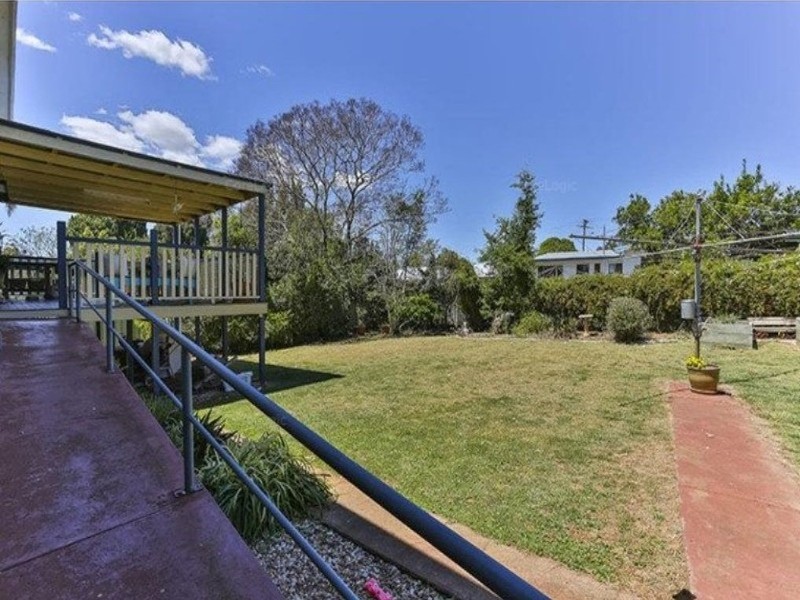 12 McNamara Street, Centenary Heights QLD 4350
