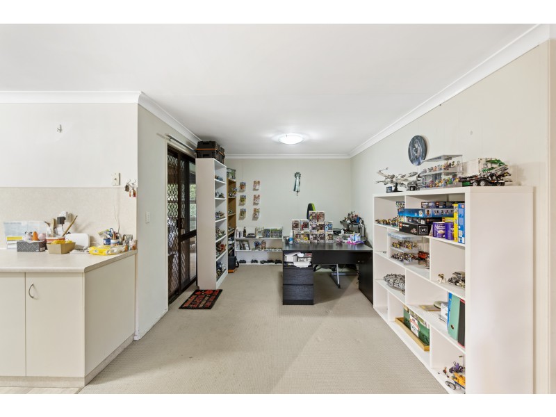 4 Bodega Court, Wilsonton Heights QLD 4350