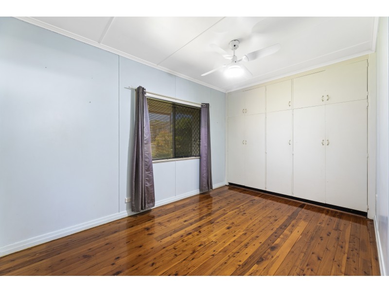 30 McCafferty Street, Wilsonton QLD 4350