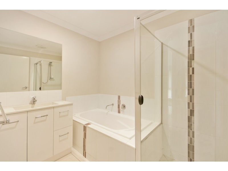 Unit 1/45 Mia Street, Wyreema QLD 4352