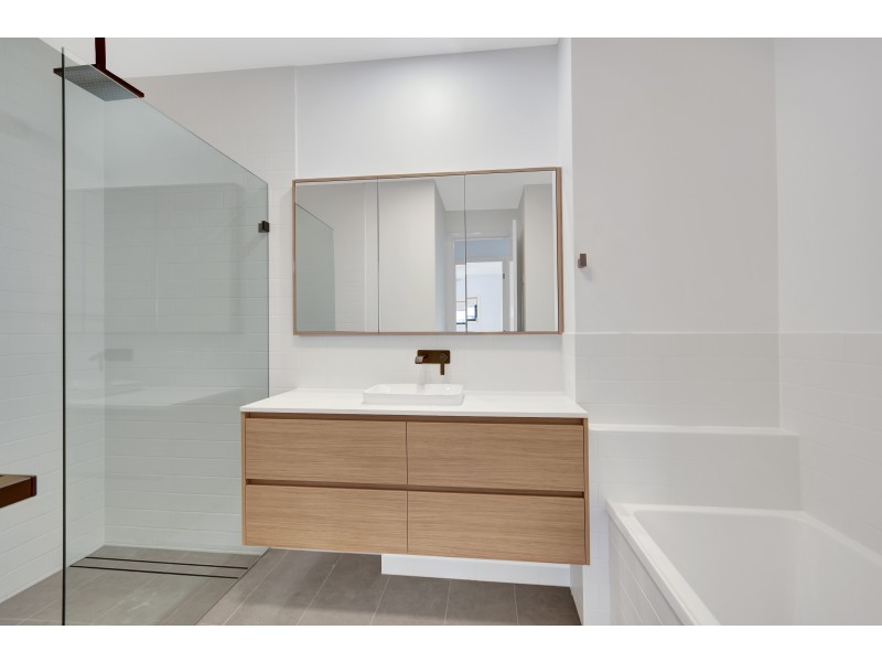 Unit 5/13 Perth Street, Rangeville QLD 4350