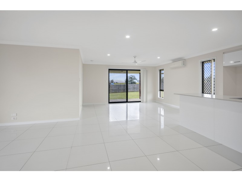 22 Weebah Place, Cambooya QLD 4358