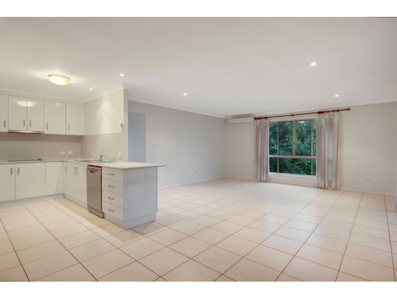 2 Bronzewing Drive, Highfields QLD 4352