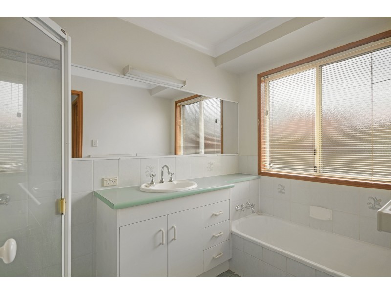 13 Elvery Court, Middle Ridge QLD 4350