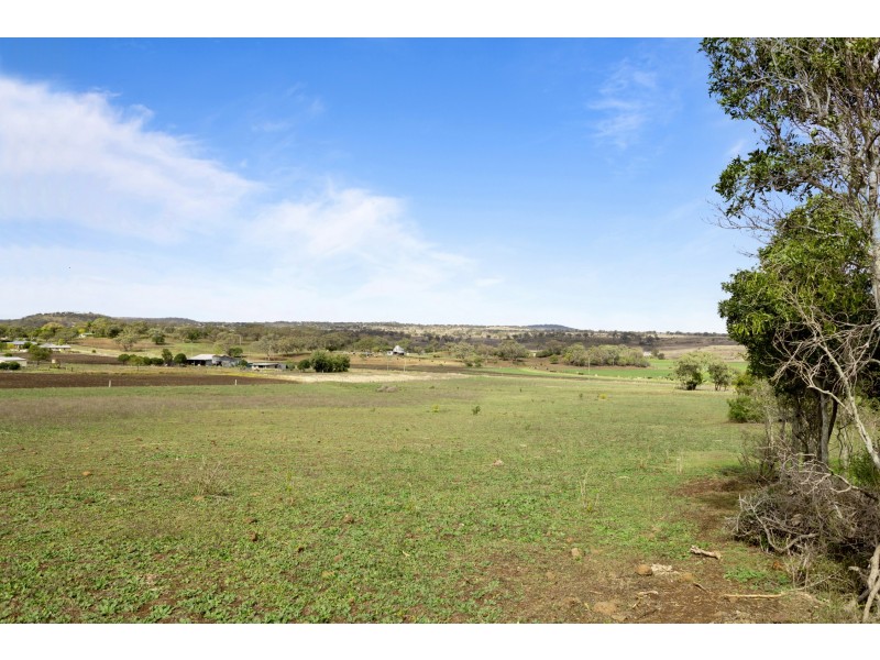 23 Gowrie View Estate, Gowrie Junction QLD 4352