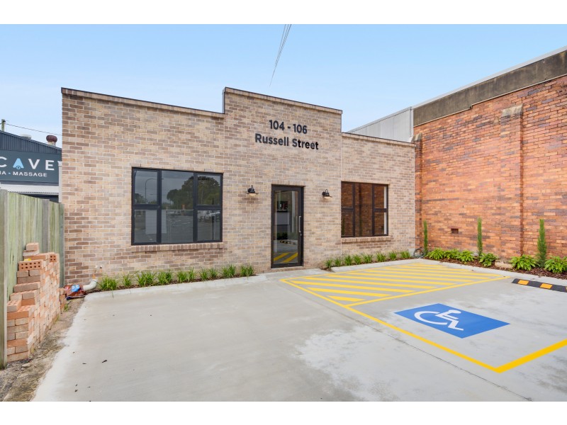 Suite 3 /104-106 Russell Street, Toowoomba City QLD 4350