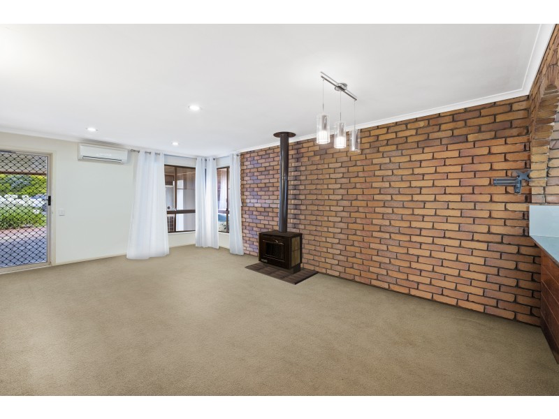 Unit 1/183 Alderley Street, Centenary Heights QLD 4350