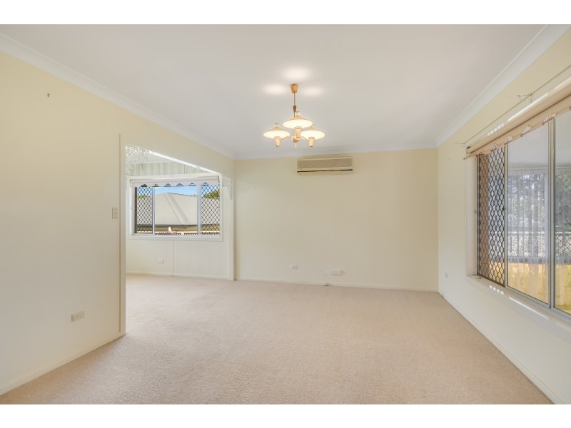 25 Hursley Road, Newtown QLD 4350