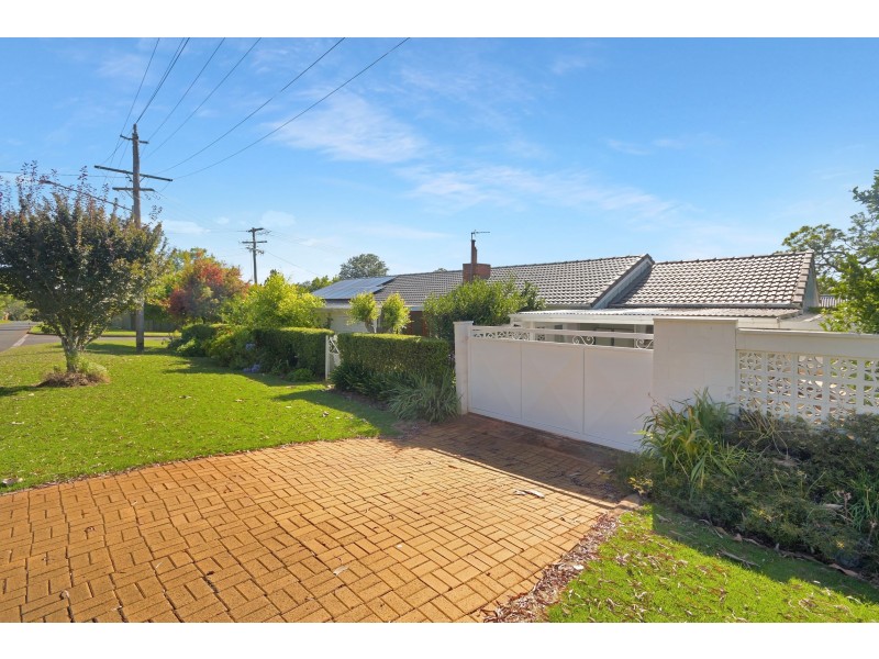 127 Curzon Street, Rangeville QLD 4350