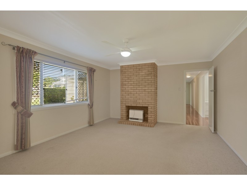 127 Curzon Street, Rangeville QLD 4350