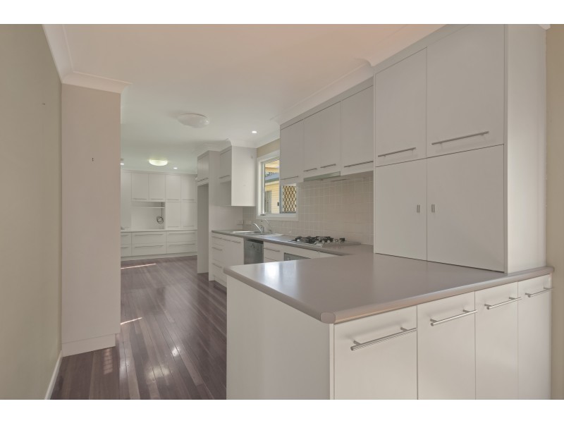127 Curzon Street, Rangeville QLD 4350