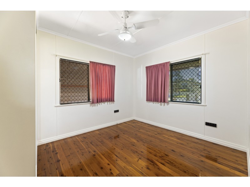 30 McCafferty Street, Wilsonton QLD 4350