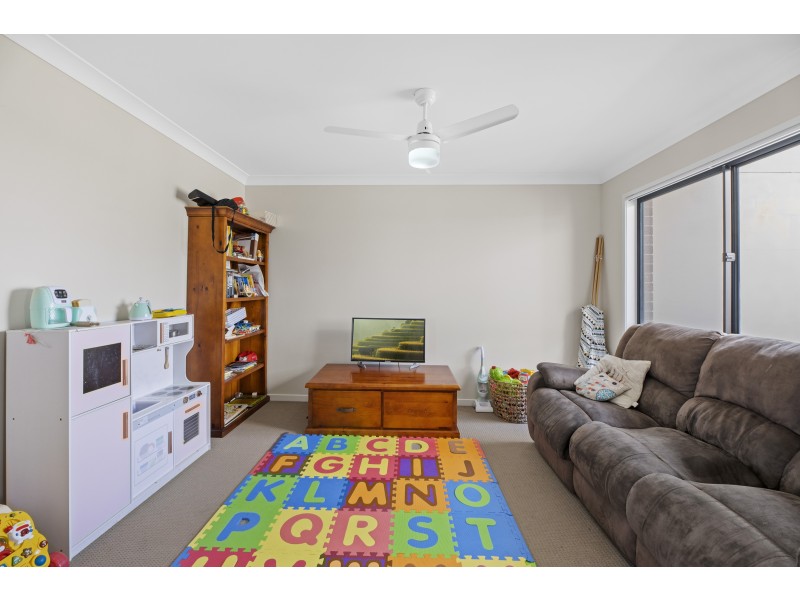 14 Mia Street, Wyreema QLD 4352