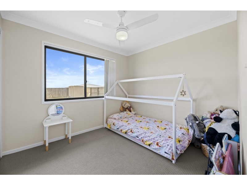 14 Mia Street, Wyreema QLD 4352