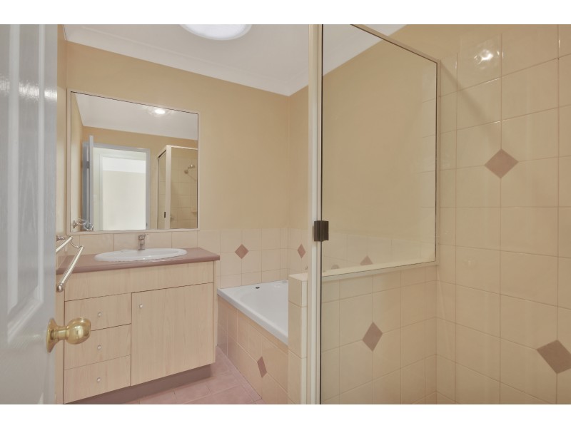 Unit 2/6 Ball Street, Drayton QLD 4350