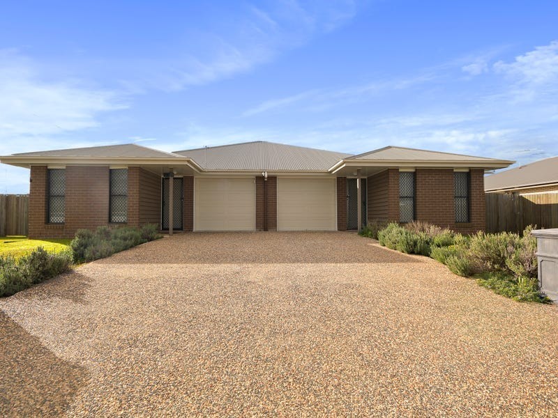 Unit 1/2 Nash Drive, Glenvale QLD 4350