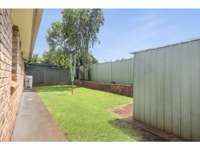 1/27 Lemway Avenue, Kearneys Spring QLD 4350