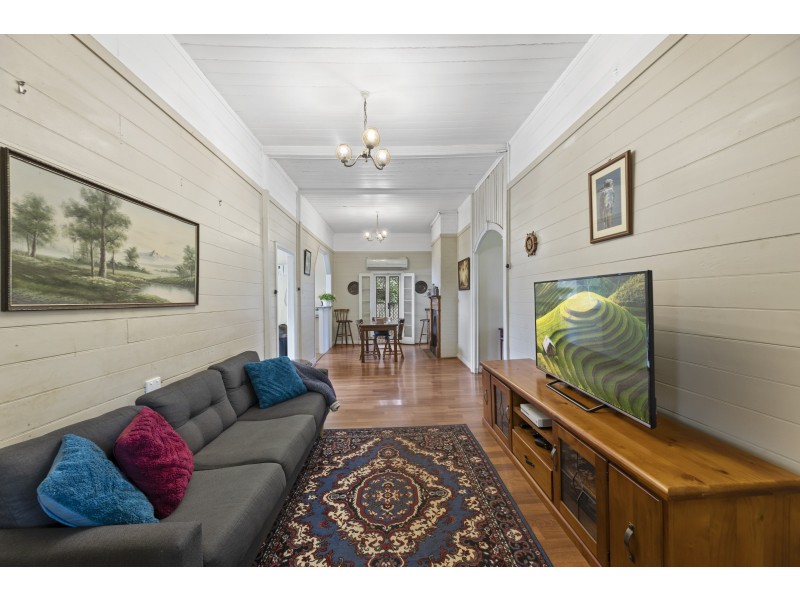 121 James Street, East Toowoomba QLD 4350