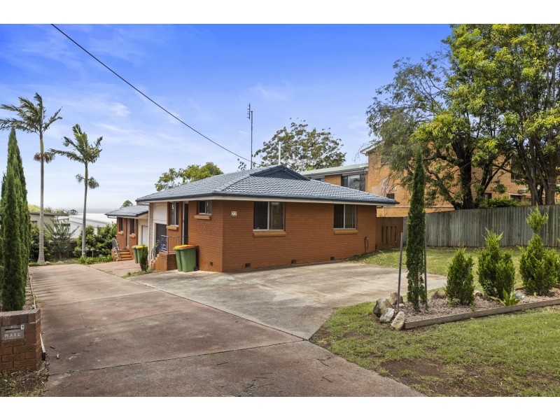 22 Tourist Road, East Toowoomba QLD 4350