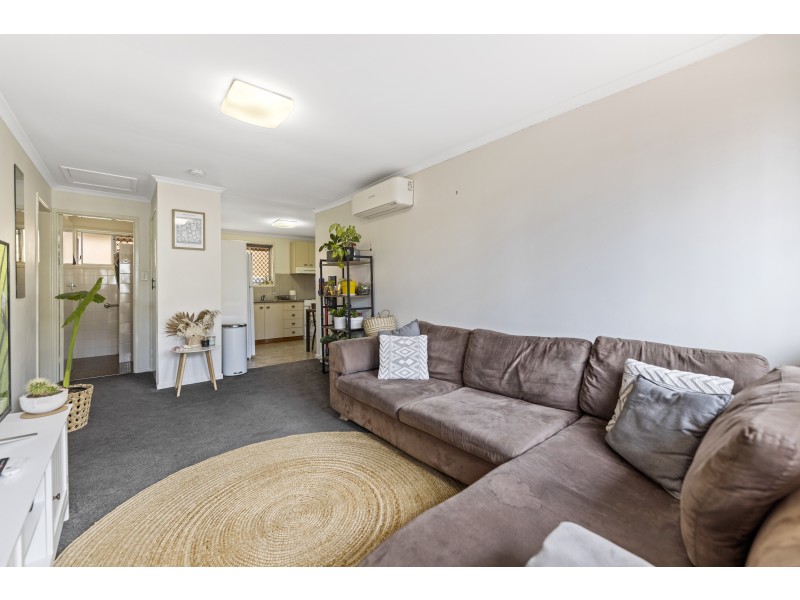 22 Tourist Road, East Toowoomba QLD 4350