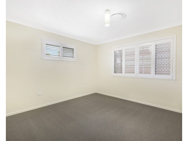 32 McCafferty Street, Wilsonton QLD 4350