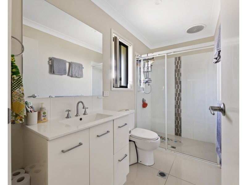 22 Tarcoola Street, Wyreema QLD 4352