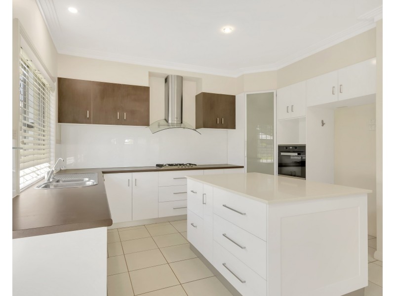 Unit 4/200 Ramsay Street, Centenary Heights QLD 4350