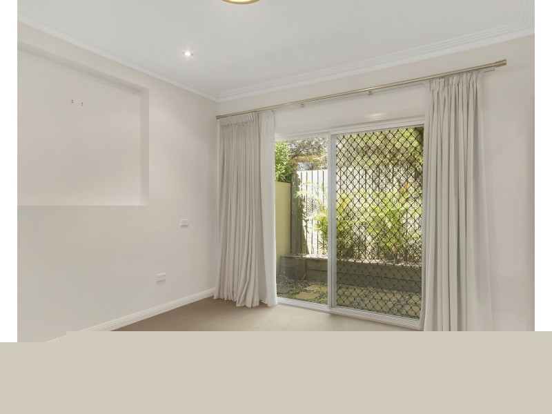 Unit 4/200 Ramsay Street, Centenary Heights QLD 4350