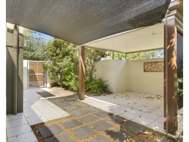 Unit 4/200 Ramsay Street, Centenary Heights QLD 4350