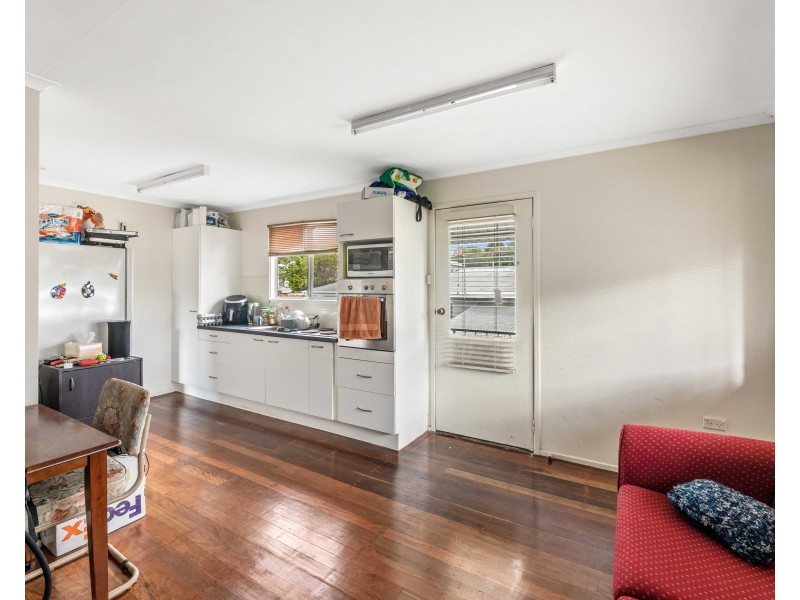 15 Shiel Street, Rangeville QLD 4350