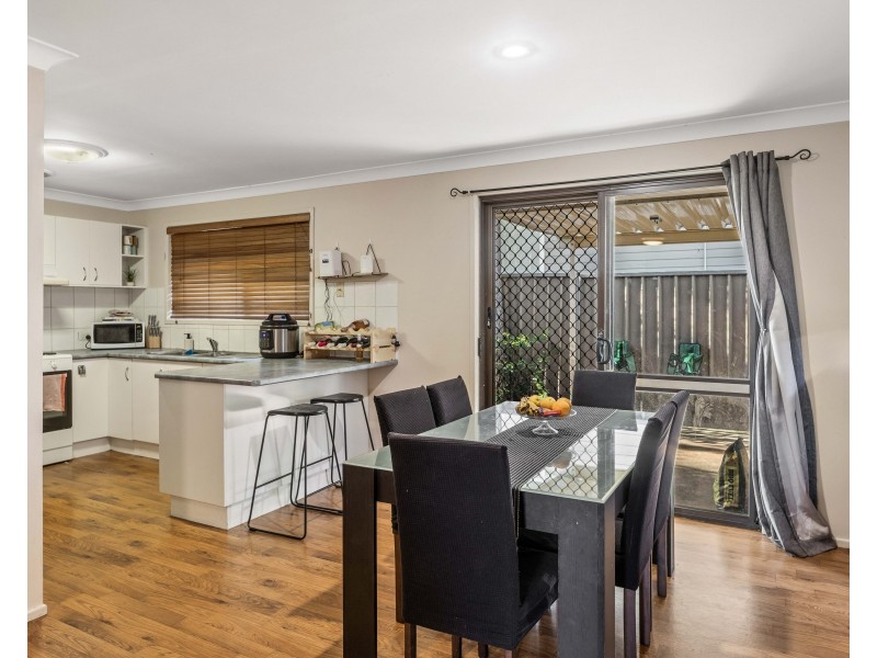27 McFarlane Street, Wilsonton QLD 4350
