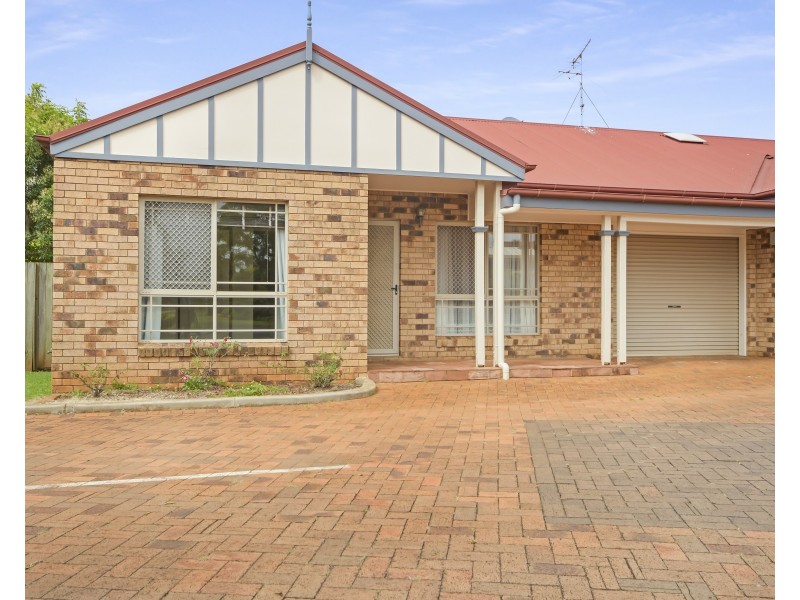 Unit 1/7 Suzanne Court, Kearneys Spring QLD 4350
