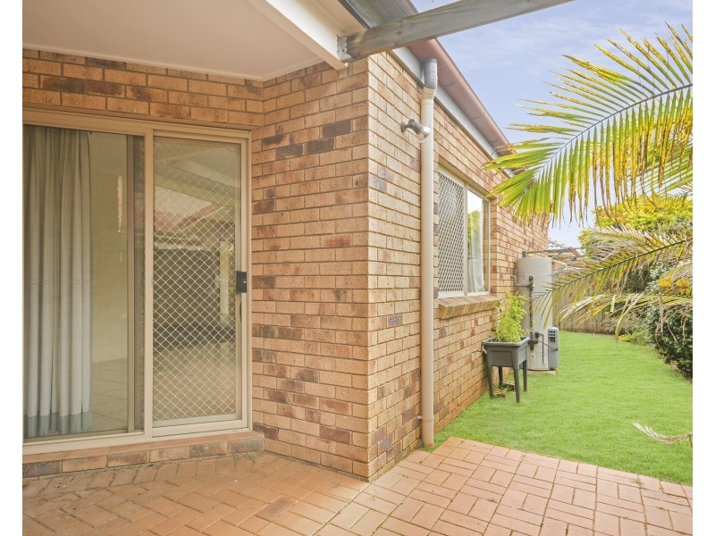Unit 1/7 Suzanne Court, Kearneys Spring QLD 4350
