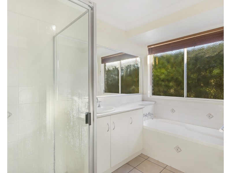 14 Rogers Drive, Highfields QLD 4352