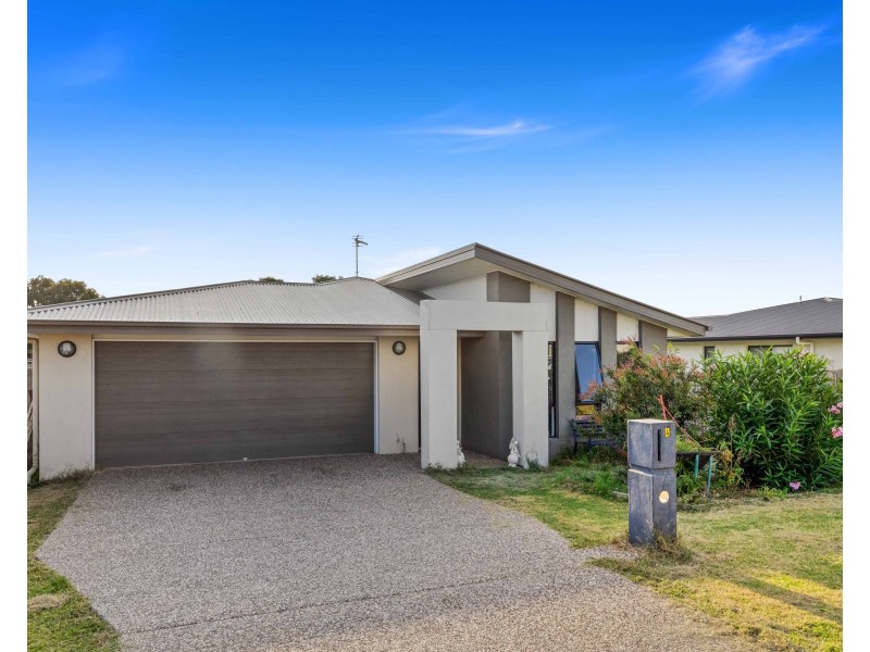 4 Weebah Place, Cambooya QLD 4358