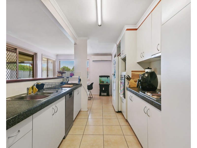 43 Moore Crescent, Wilsonton QLD 4350