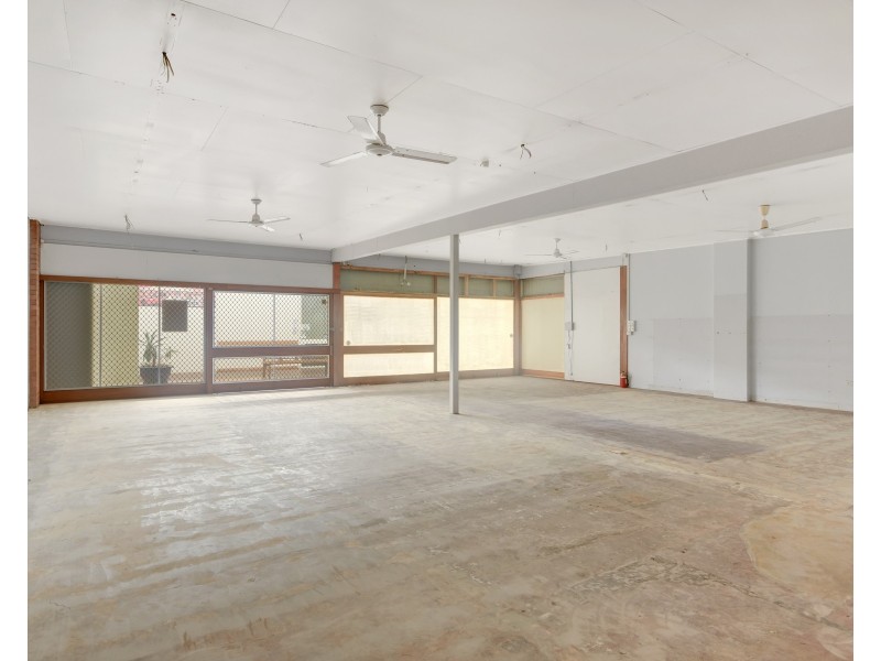 Shop 2/8 Hume Street, North Toowoomba QLD 4350
