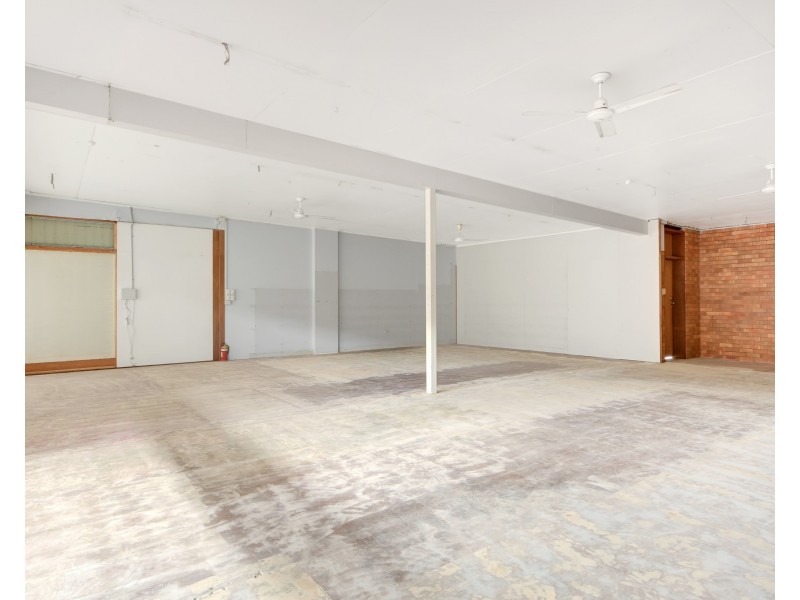Shop 2/8 Hume Street, North Toowoomba QLD 4350