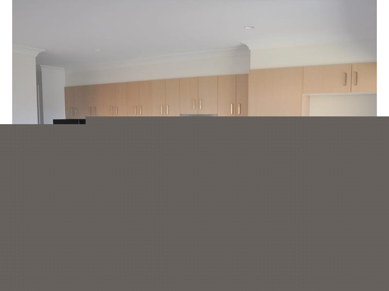 Unit 2/17 Diva Lane, Glenvale QLD 4350