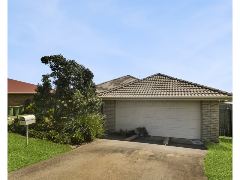 11 Cuttaburra Crescent, Glenvale QLD 4350