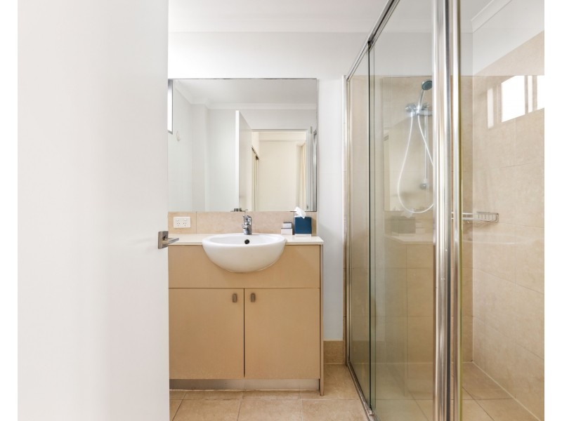 Unit 806 /532 Ruthven Street, Toowoomba City QLD 4350