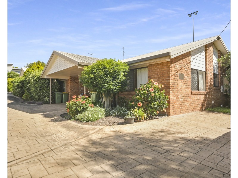 Unit 1/32 Stone Street, Wilsonton QLD 4350