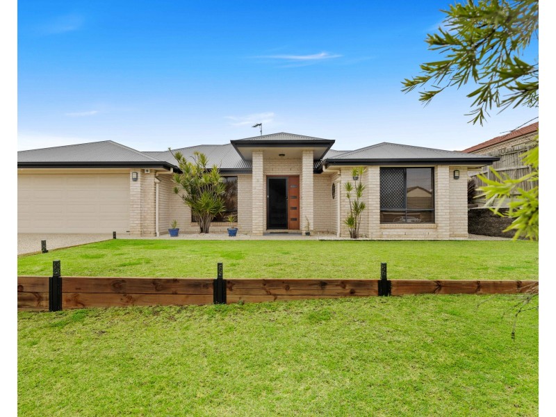 8 Wildcard Drive, Glenvale QLD 4350
