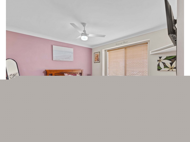 8 Wildcard Drive, Glenvale QLD 4350