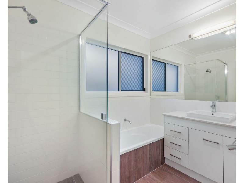 Unit 4/80 Perth Street, Rangeville QLD 4350
