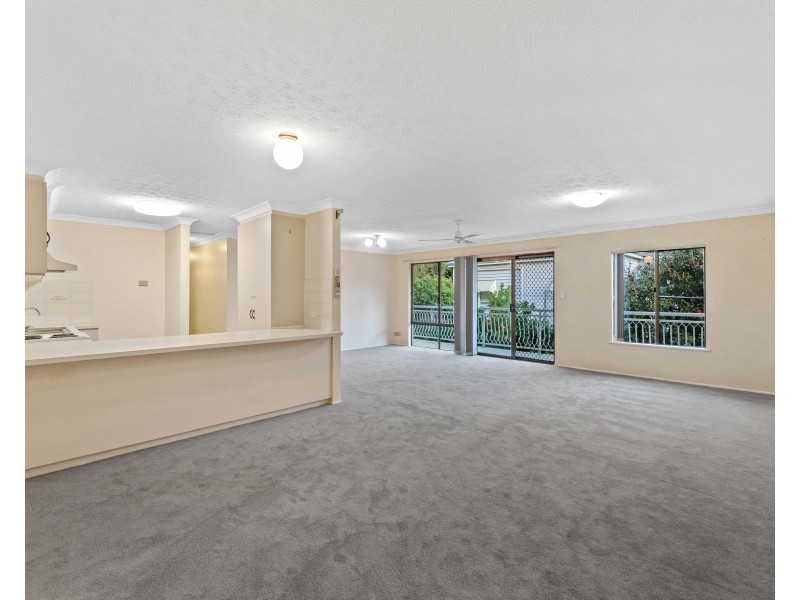 Unit 5/208 Hume Street, South Toowoomba QLD 4350