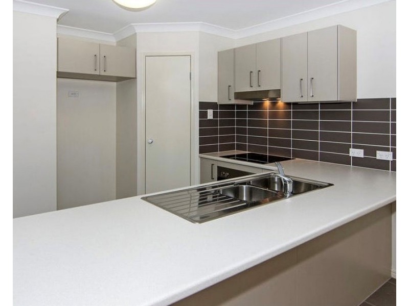 38 Balaroo Drive, Glenvale QLD 4350
