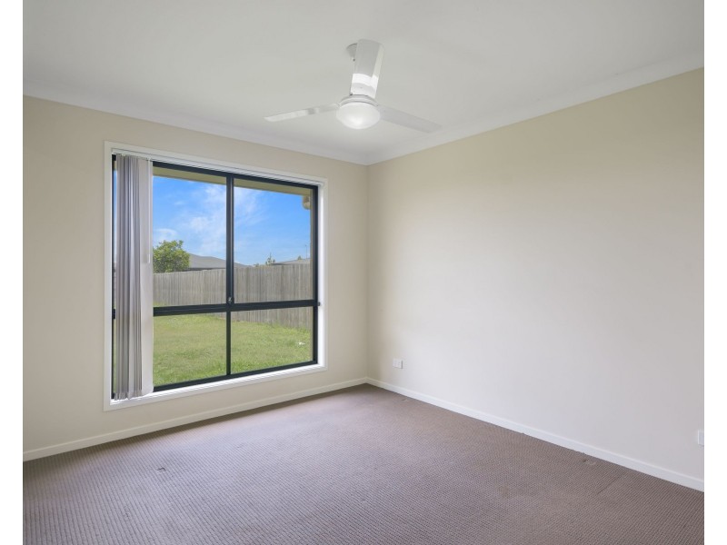 Unit 2/25 Weebah Place, Cambooya QLD 4358