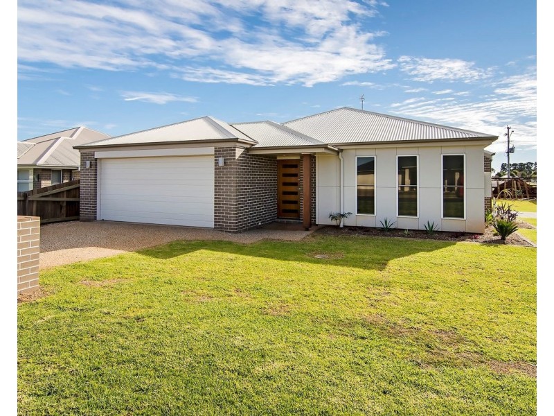 25 Opperman Drive, Kearneys Spring QLD 4350